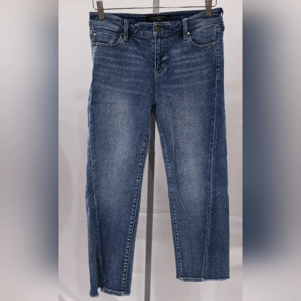 2for1 🎁 Women's 6/28 - Medium Jeans Bundle 🛍️ - Picture 2 of 12